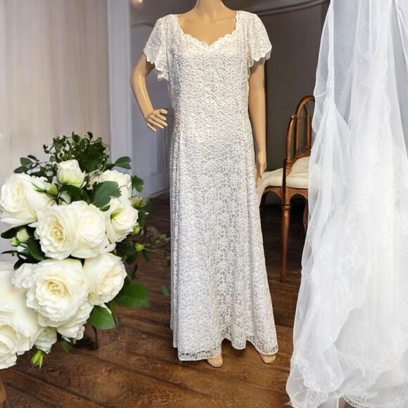 Vintage Scala Beaded Shirt Sleeve Elegant Wedding Formal Dress Ivory White XXL - Picture 1 of 16